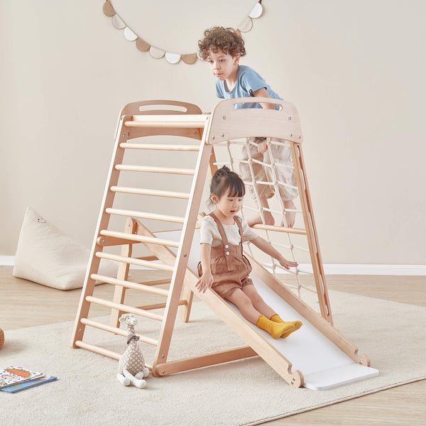 Kids playing on the Thetis Activity Mini Gym
