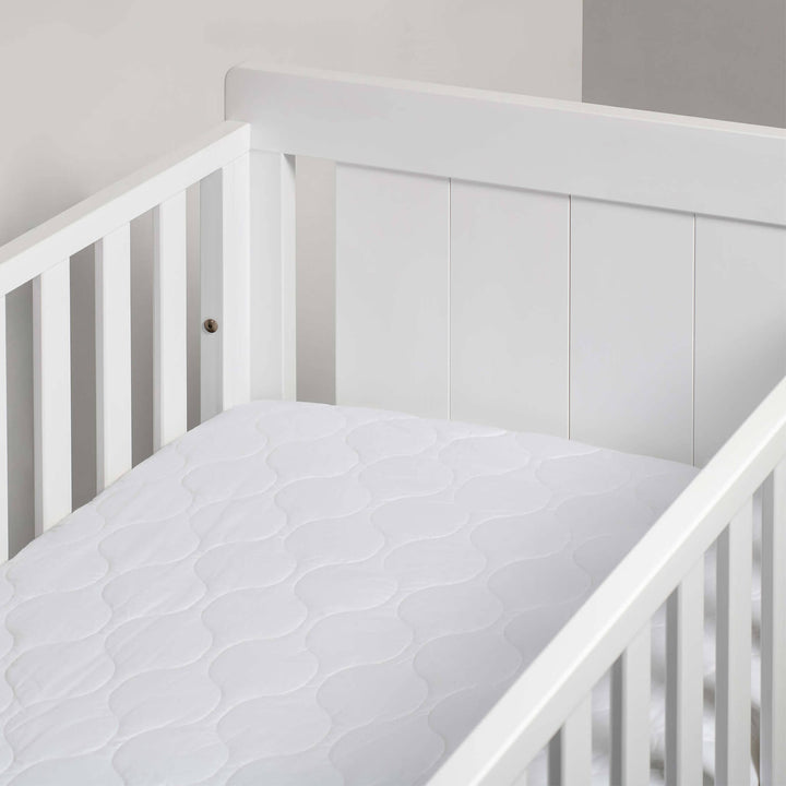 White Cot Bed Fitted Mattress Protector