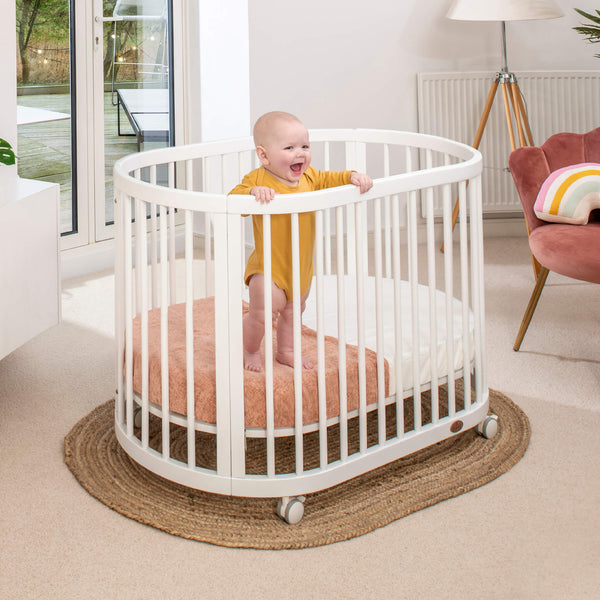 Oasis Oval Cot