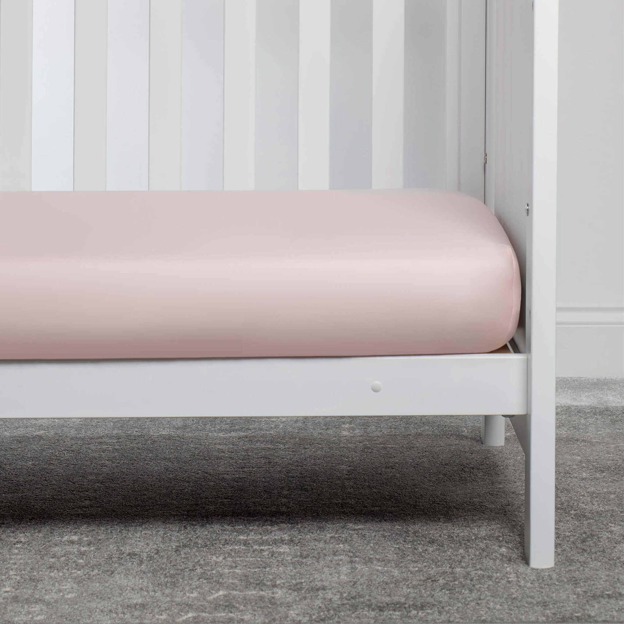 Cot Bed Fitted Sheet 132 x 70cm Boori UK